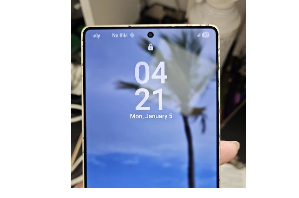 Samsung S25 Ultra Screen Replacement at Phone Chek Brampton